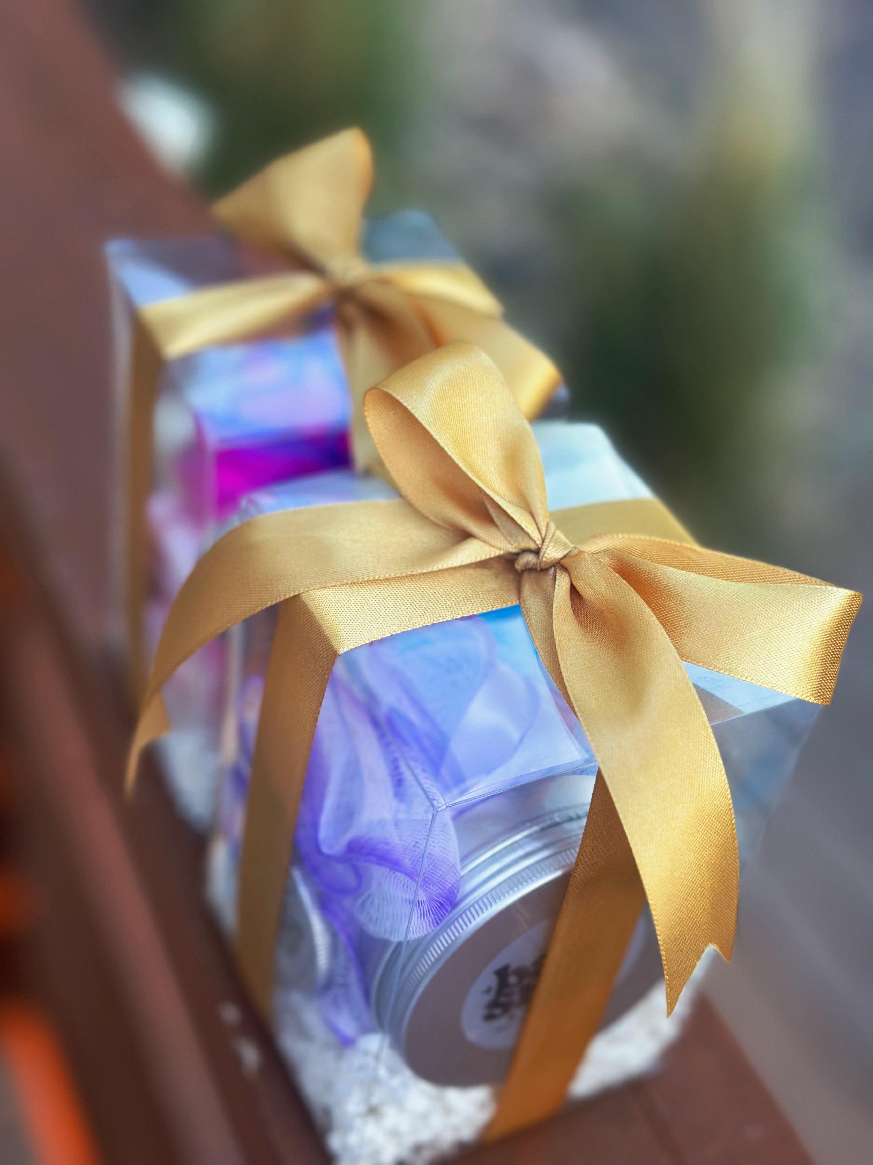 Balm Box Gift Set with gold bows